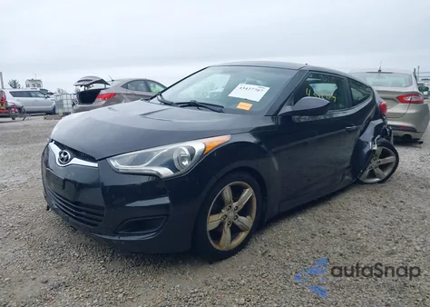 2012 Hyundai Veloster Base W/Black z USA, uszkodzony, nr VIN KMHTC6AD8CU072100